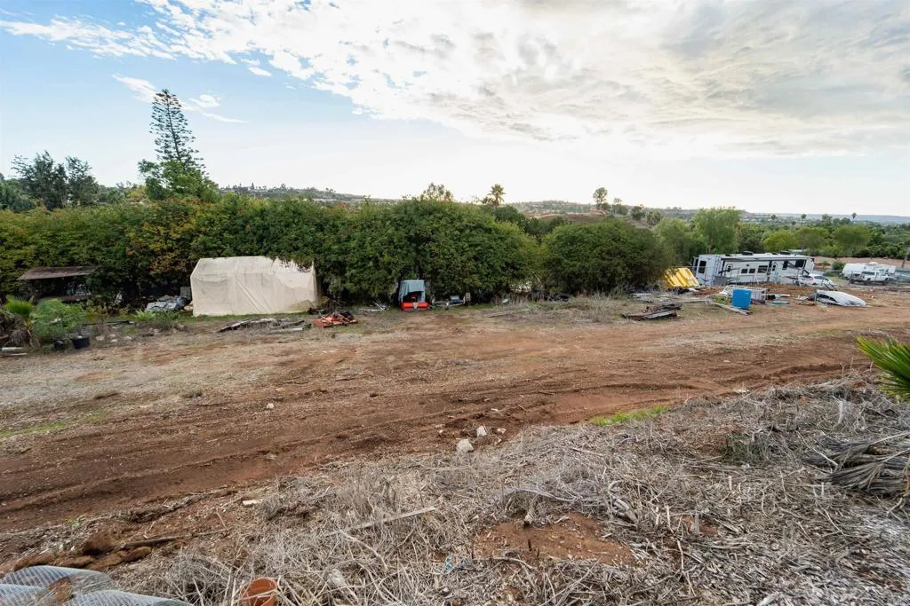 Additional image 105 of 291 Osborne Street, Vista, CA 92084