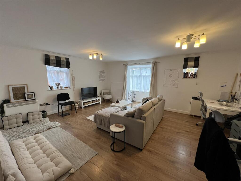 Additional image 11 of Apartment 7 Kings Hall, 53 Wake Green Road, Moseley, Birmingham