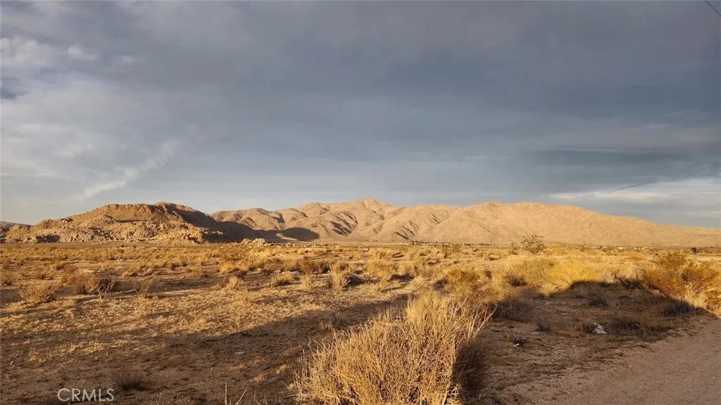 Additional image 4 of Del Oro, Apple Valley, CA 92308