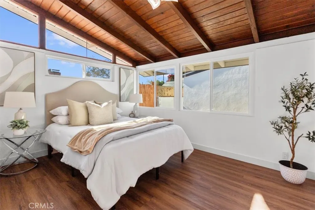 Additional image 12 of 8008 Aura, Reseda, CA 91335