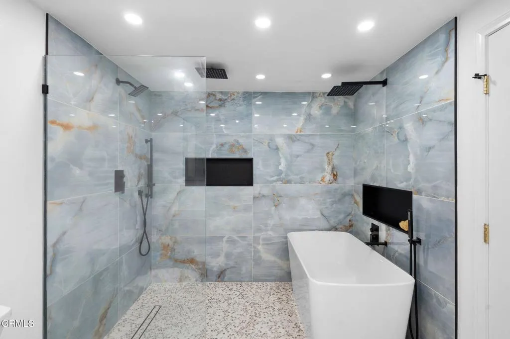 Additional image 23 of 3960 W Hemlock Street, Oxnard, CA 93035