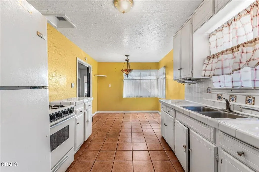 Additional image 9 of 1544 California Street, Oxnard, CA 93033