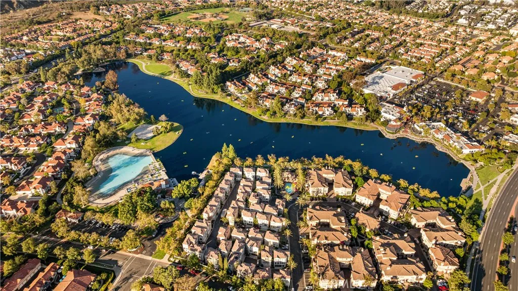 Additional image 49 of 16 Las Piedras, Rancho Santa Margarita, CA 92688