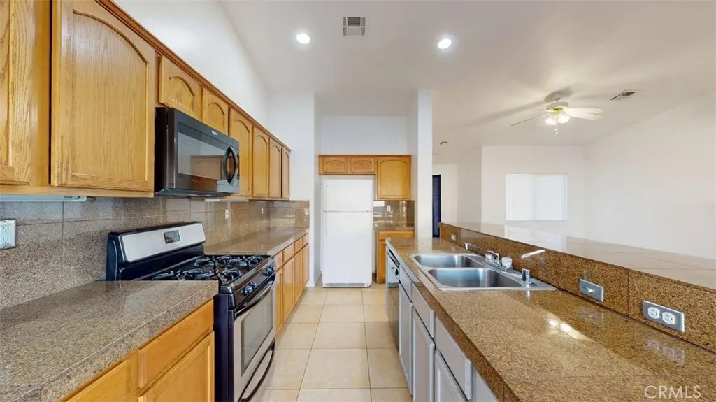 Additional image 10 of 11844 Verbena Dr, Desert Hot Springs, CA 92240