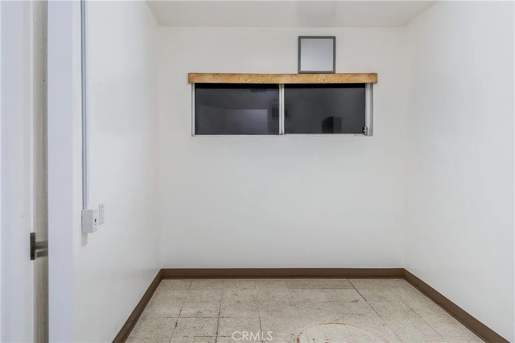 Additional image 42 of 500 E Mountain View Street, Barstow, CA 92311