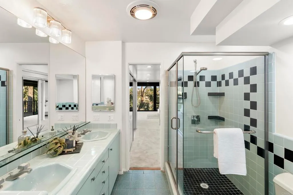 Additional image 43 of 1004 W Walnut Ave., San Diego, CA 92103