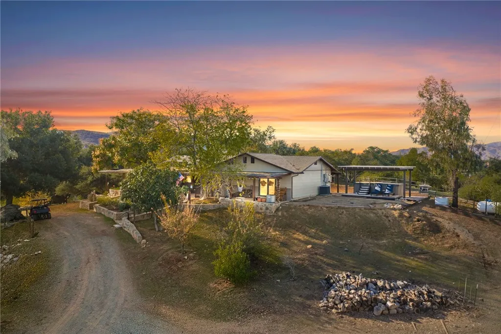 Additional image 3 of 17705 Rodeo Road, Ortega Mountain, CA 92530