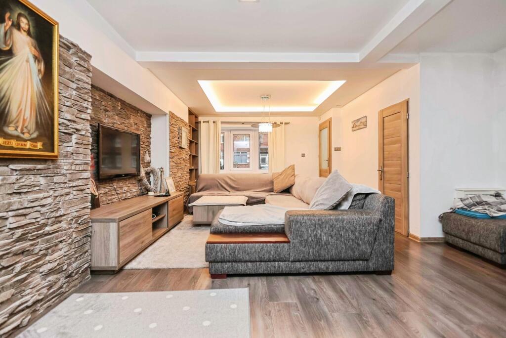 房产图片 6 - 伯明翰格雷特巴尔温菲尔德路B42