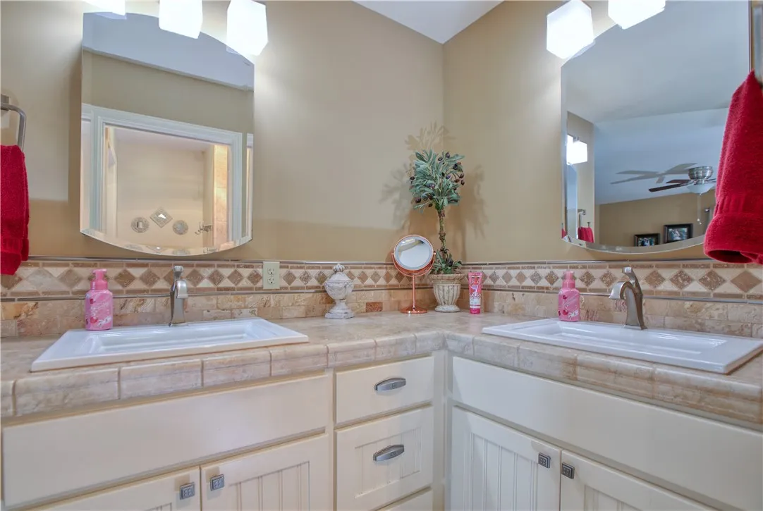 Additional image 75 of 583 Plymouth Street, Cambria, CA 93428