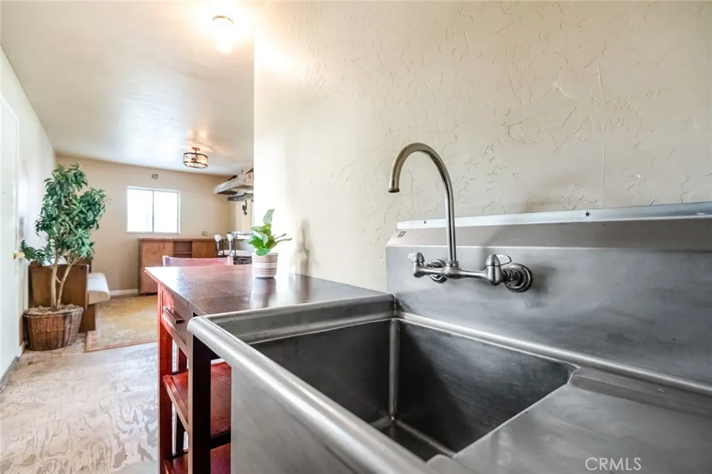 Additional image 117 of 40398 Sierra Dr, Three Rivers, CA 93271