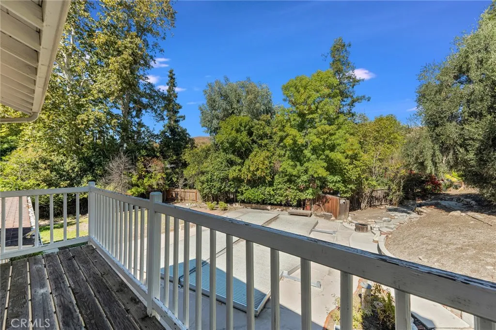 Additional image 38 of 20555 Dumont Street, Woodland Hills, CA 91364