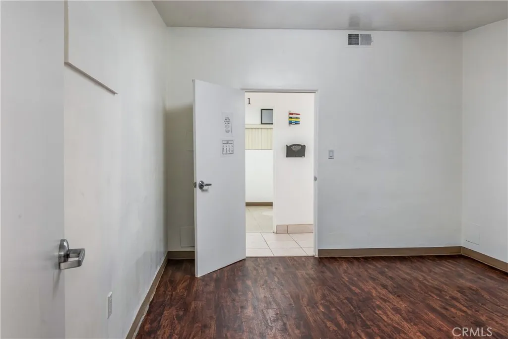 Additional image 19 of 500 E Mountain View Street, Barstow, CA 92311