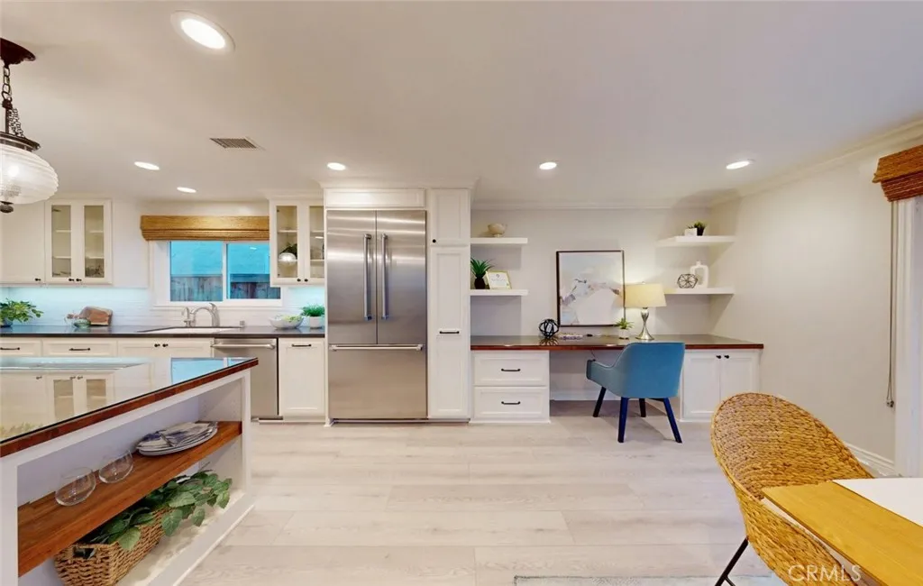 Additional image 94 of 322 12 th St, Huntington Beach, CA 92648