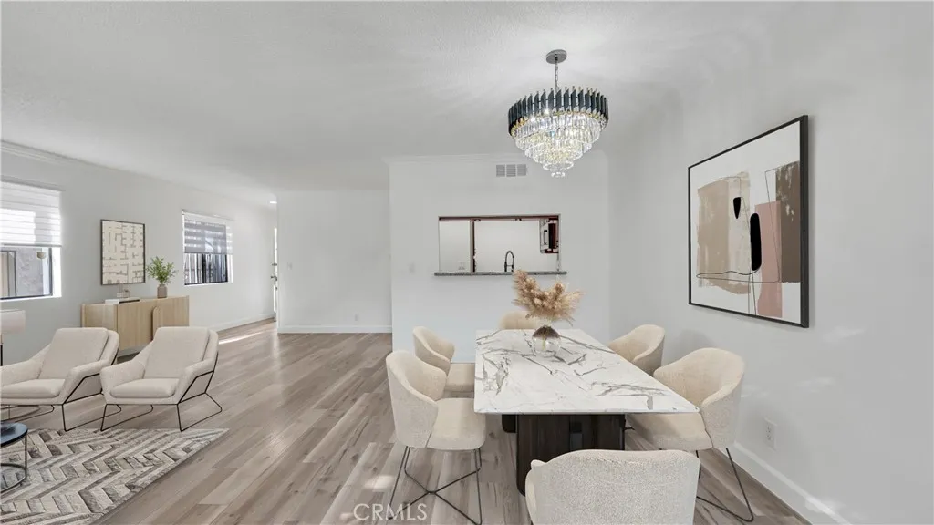 Additional image 23 of 527 E Elmwood Ave, Burbank, CA 91501