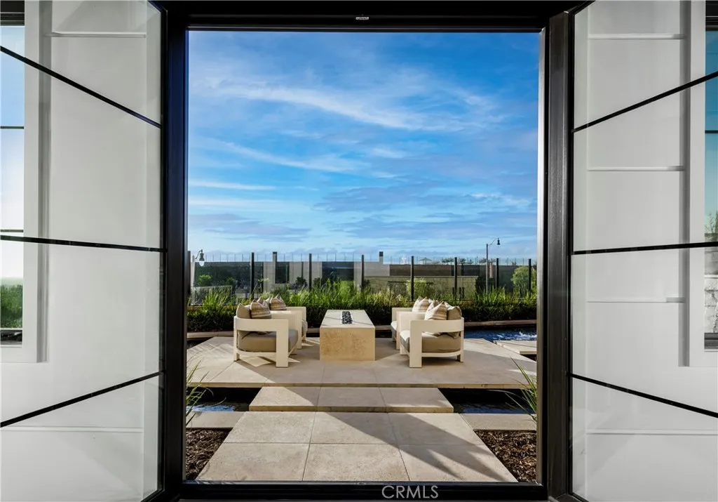 Additional image 39 of 564 Peninsula, Irvine, CA 92602