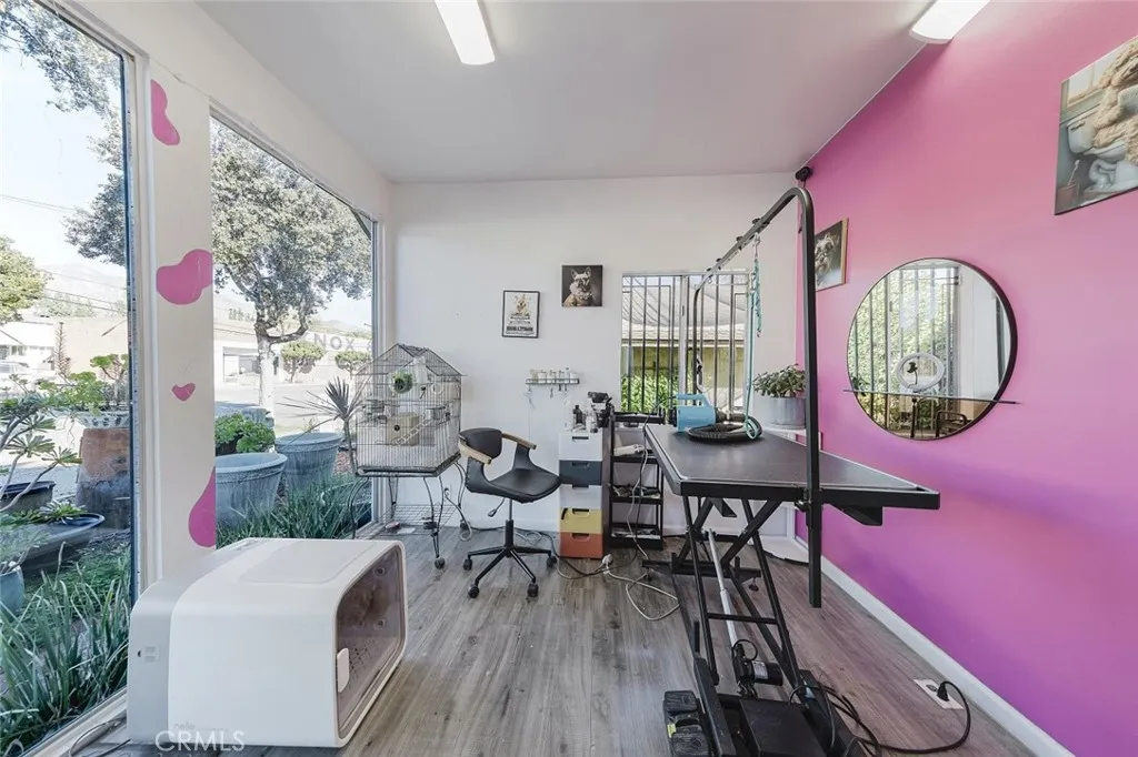 Additional image 55 of 2006 E Foothill Boulevard, Pasadena, CA 91107