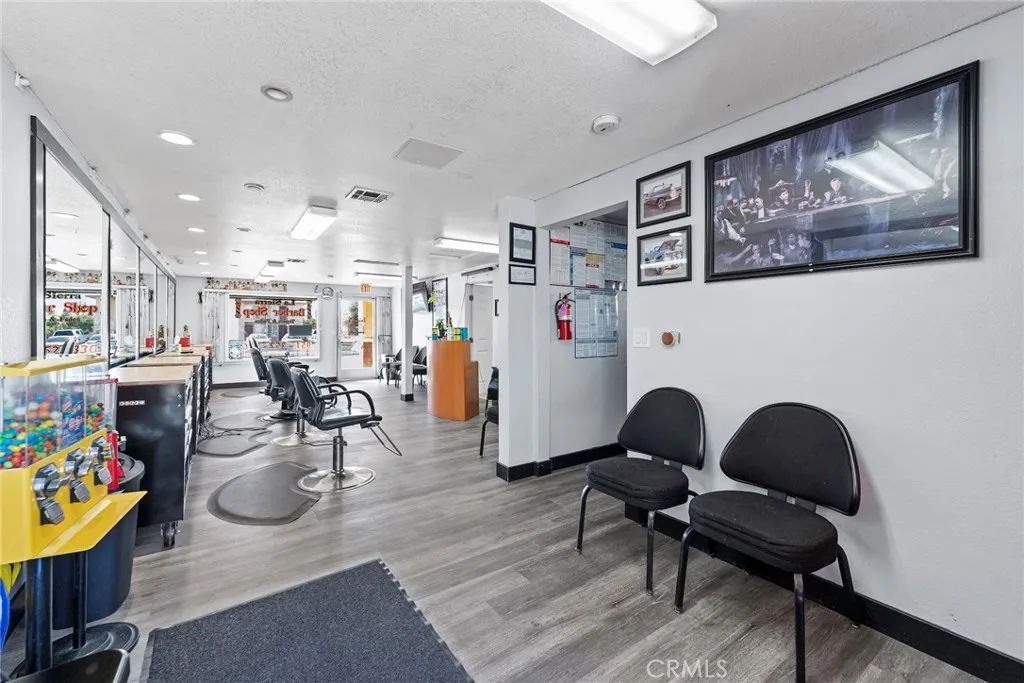 Additional image 25 of 10397 Hole Ave, Riverside, CA 92505