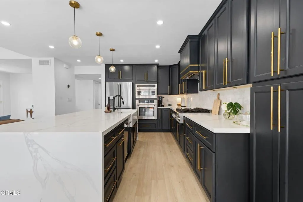 Additional image 14 of 3960 W Hemlock Street, Oxnard, CA 93035