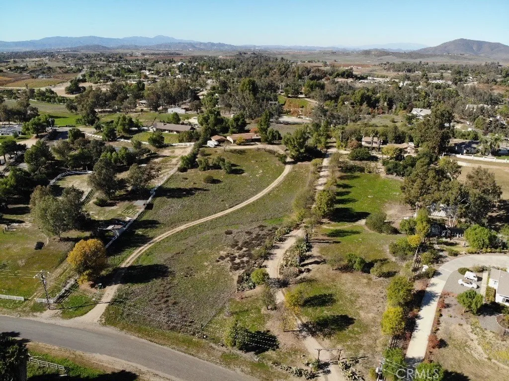 Additional image 4 of 40121 Bella Vista Road, Temecula, CA 92592