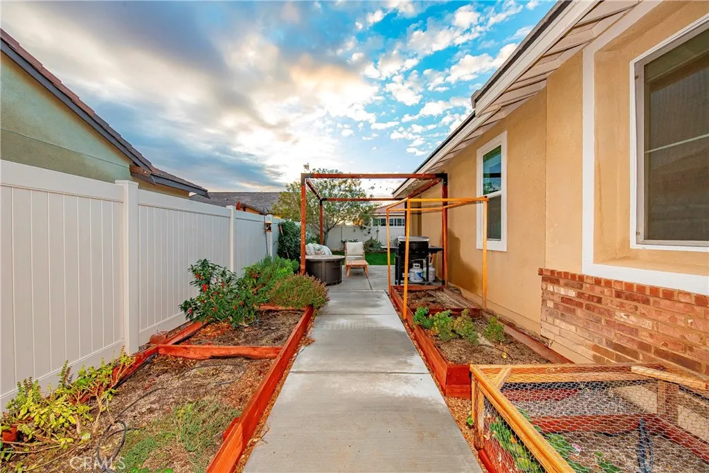 Additional image 85 of 44123 Pagoda Way, Lancaster, CA 93536