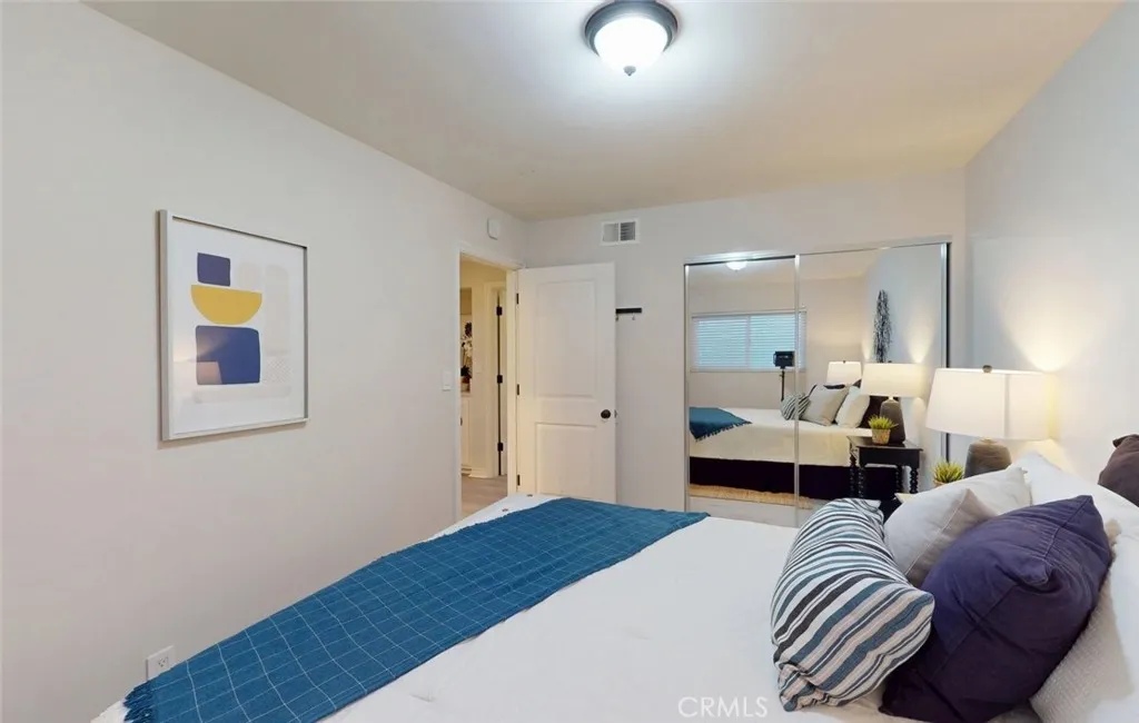 Additional image 99 of 322 12 th St, Huntington Beach, CA 92648