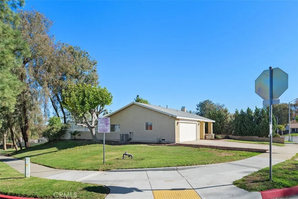 Additional image 5 of 1691 W Ontario Avenue, Corona, CA 92882