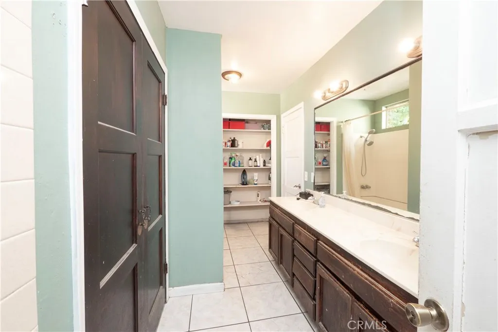 Additional image 47 of 2422 N Forest Ave, Santa Ana, CA 92706