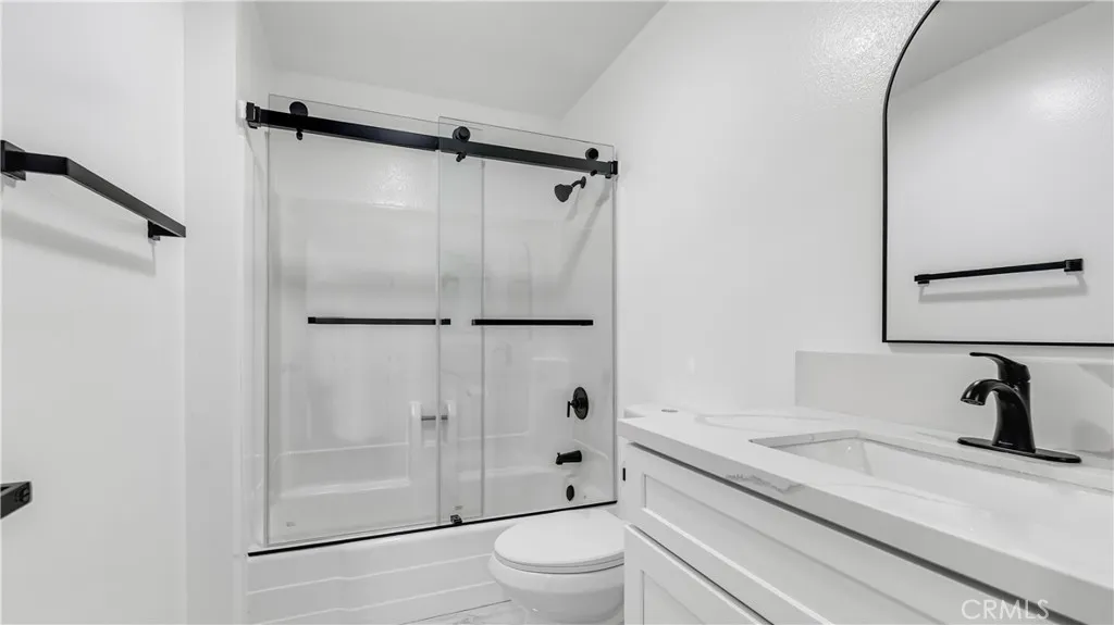 Additional image 28 of 527 E Elmwood Ave, Burbank, CA 91501