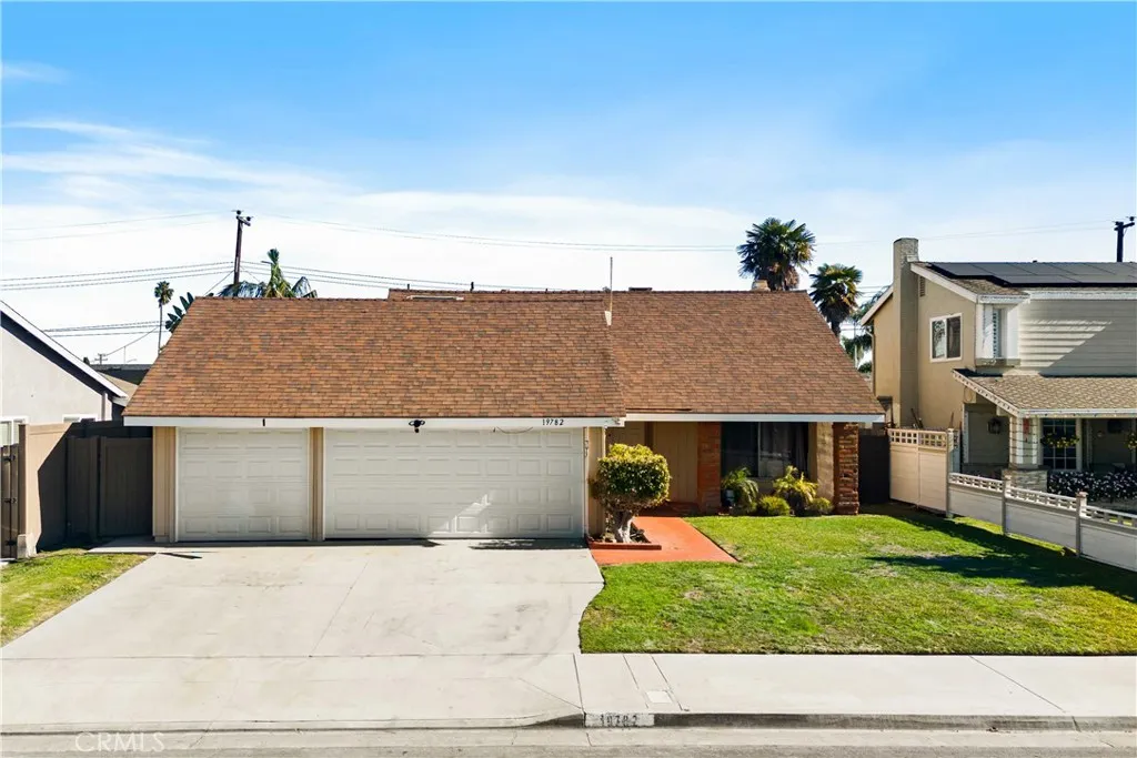 Additional image 2 of 19782 Felcliff Ln, Huntington Beach, CA 92646