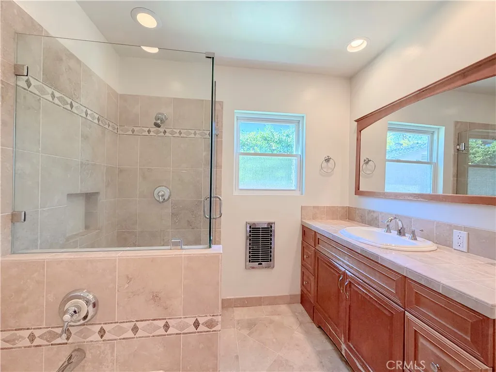 Additional image 22 of 22137 Ybarra, Woodland Hills, CA 91364