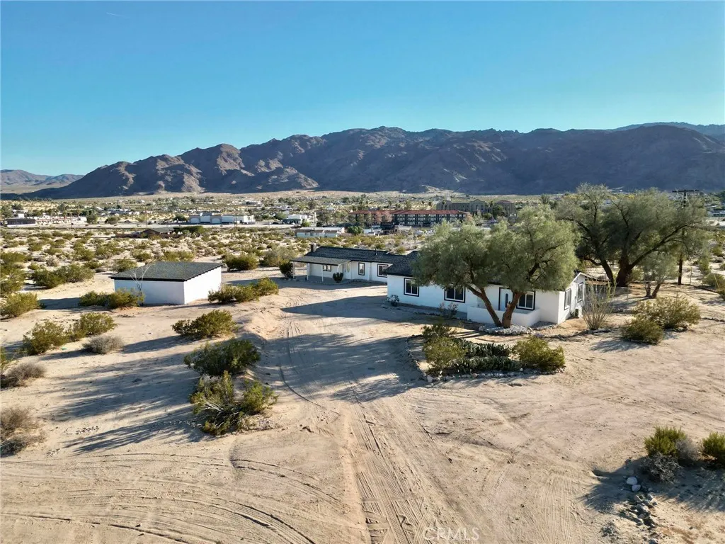 Additional image 3 of 72555 Nicolson Dr, 29 Palms, CA 92277