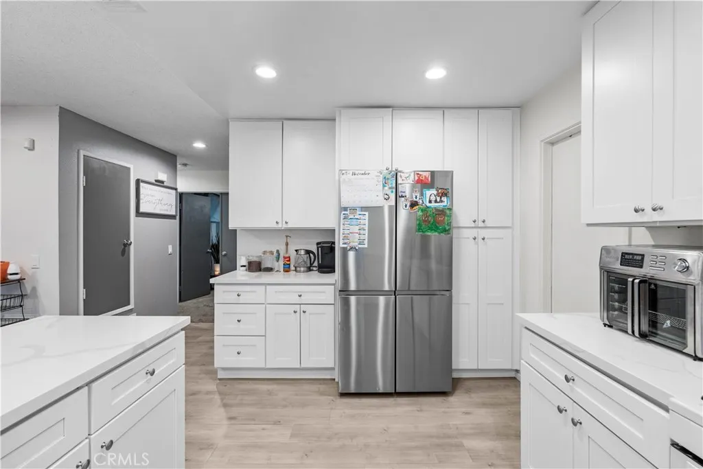 Additional image 36 of 554 W Mariposa Dr, Rialto, CA 92376