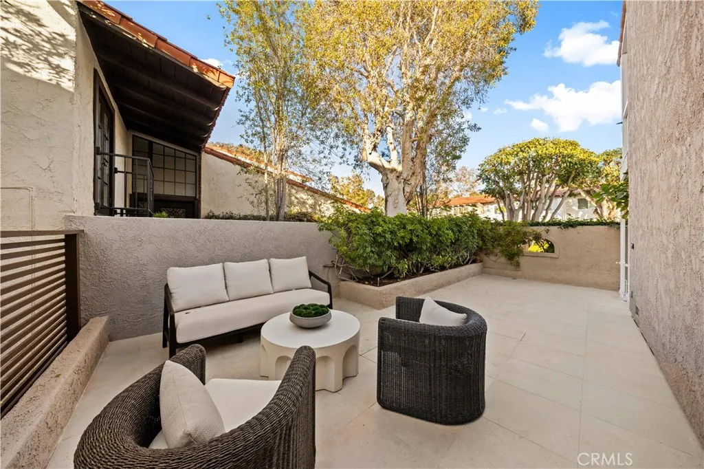 Additional image 117 of 2427 Vista Nobleza, Newport Beach, CA 92660