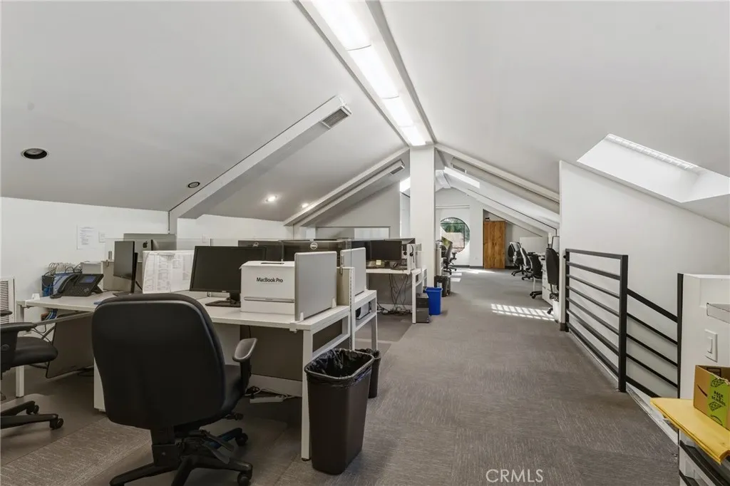 Additional image 11 of 2140 Cotner Avenue, Los Angeles, CA 90025