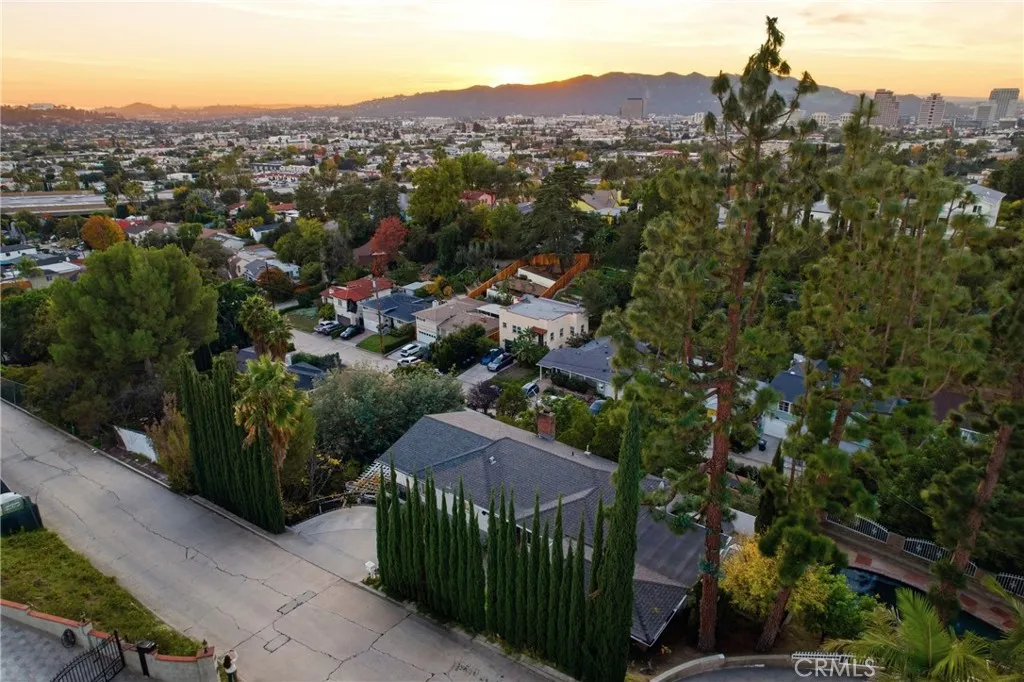 Additional image 33 of 760 Luton Dr, Glendale, CA 91206