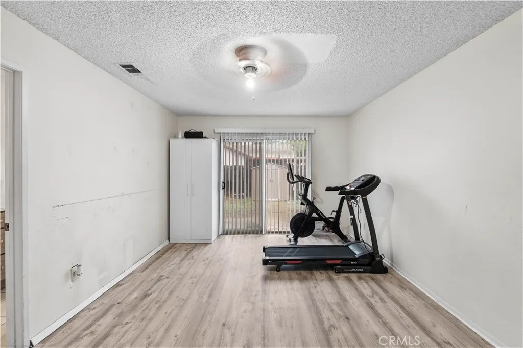 Additional image 22 of 554 W Mariposa Dr, Rialto, CA 92376