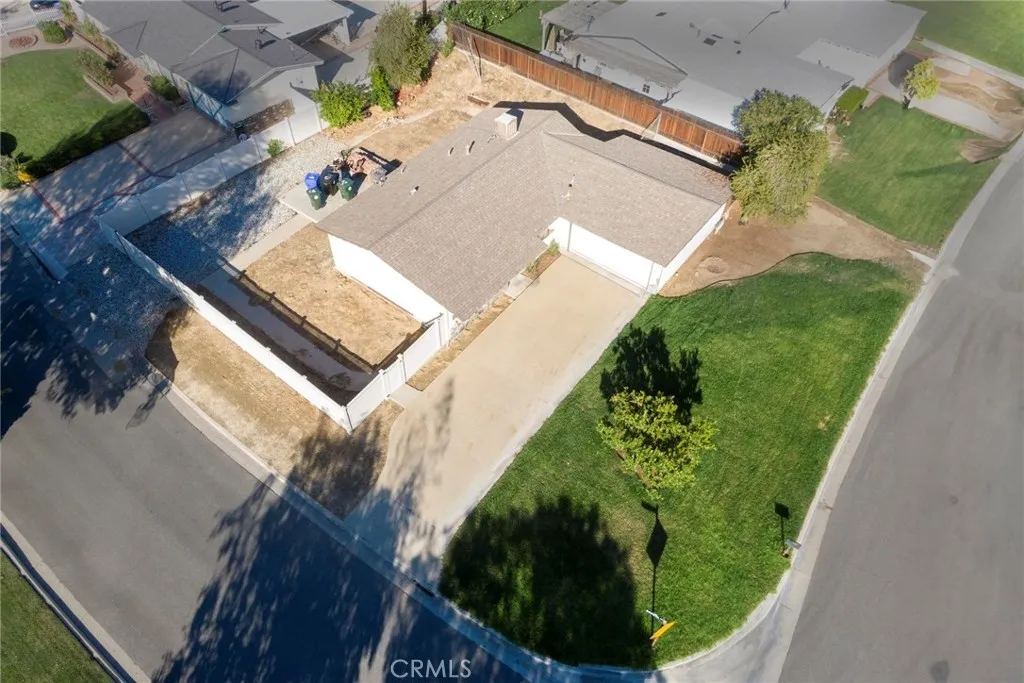 Additional image 32 of 22481 Los Rogues Dr, Saugus, CA 91350