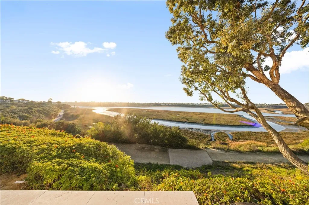 Additional image 4 of 2427 Vista Nobleza, Newport Beach, CA 92660