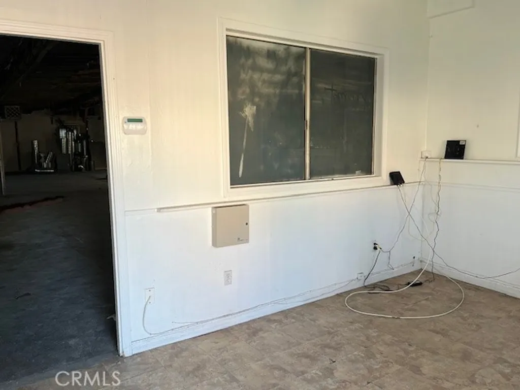 Additional image 5 of 1724 W 2nd St, Santa Ana, CA 92703