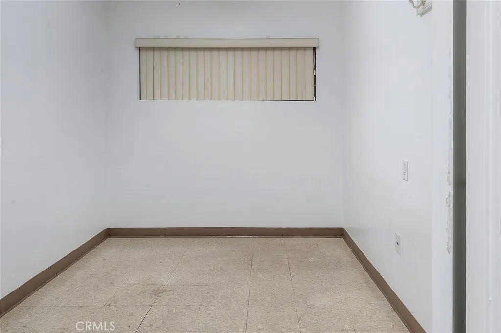 Additional image 27 of 500 E Mountain View Street, Barstow, CA 92311