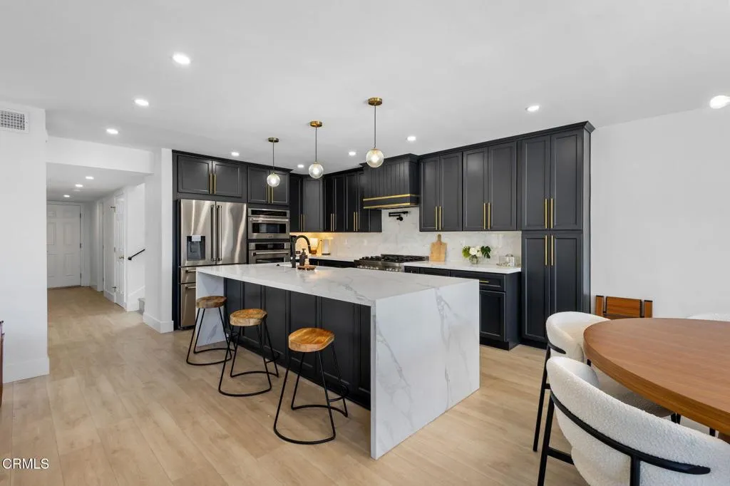 Additional image 57 of 3960 W Hemlock Street, Oxnard, CA 93035