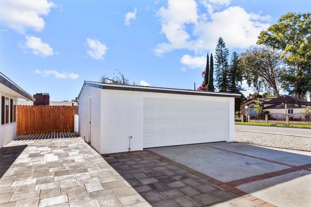 Additional image 27 of 8008 Aura, Reseda, CA 91335