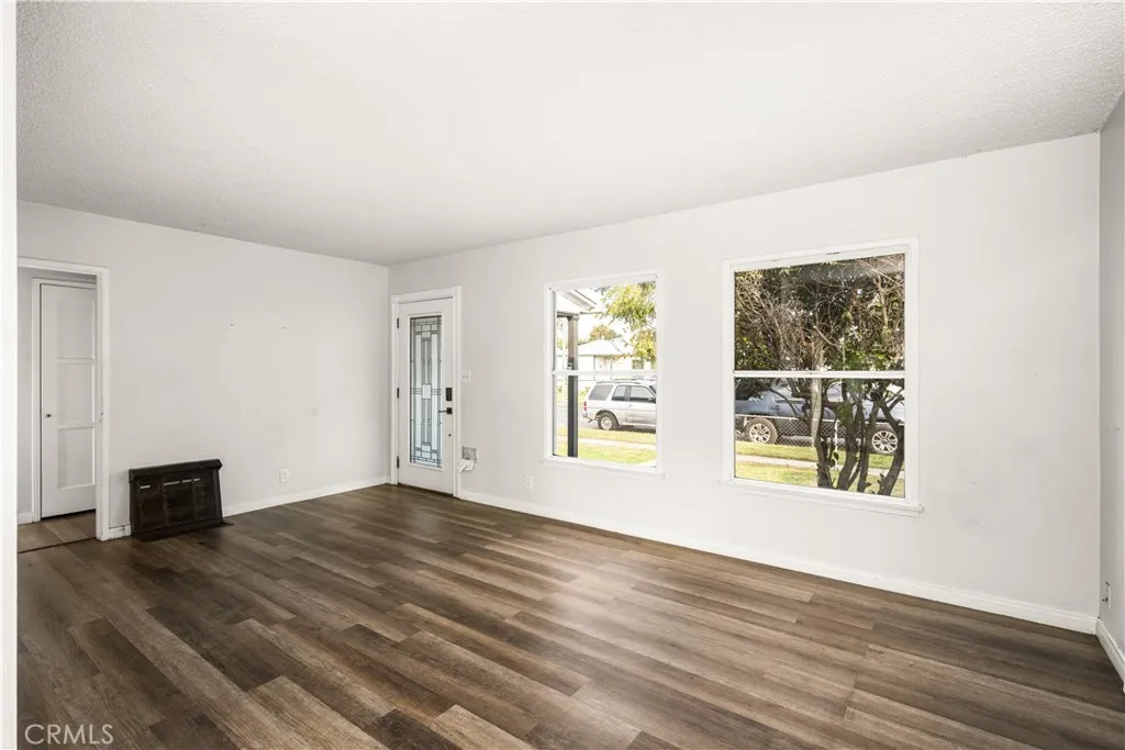 Additional image 5 of 166 E Osgood Street, Long Beach, CA 90805