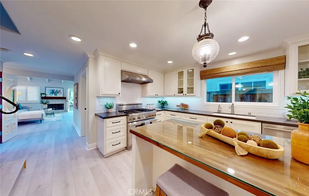 Additional image 16 of 322 12 th St, Huntington Beach, CA 92648