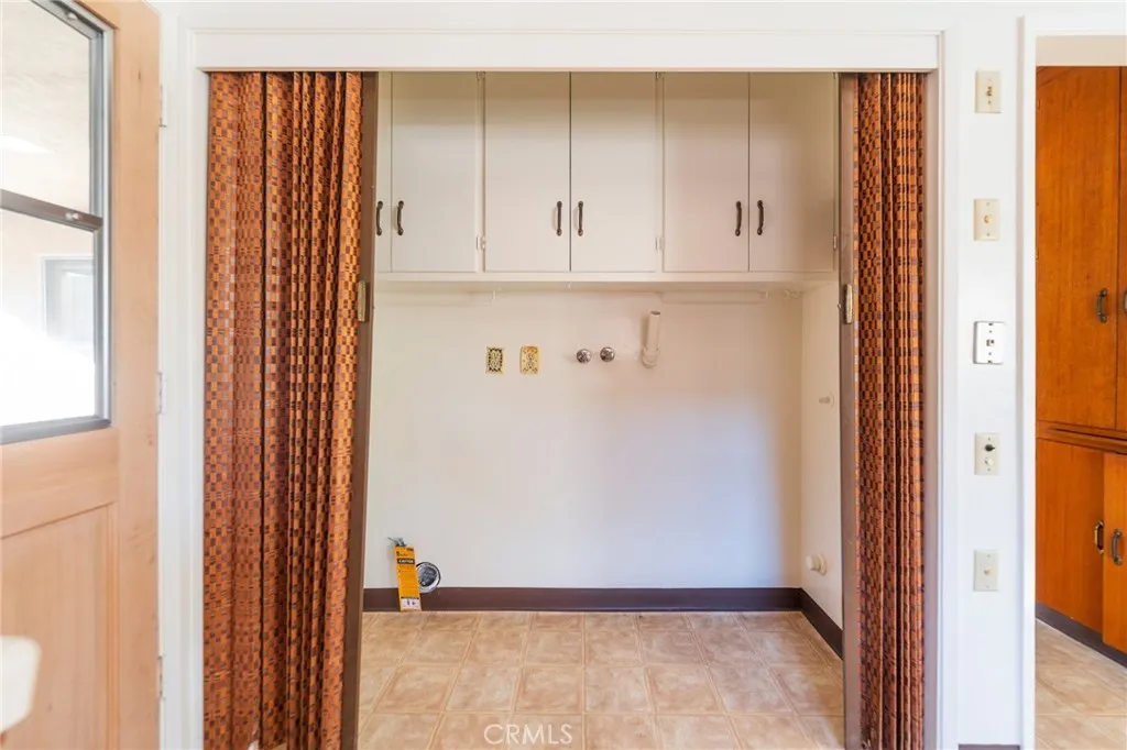 Additional image 10 of 1241 S Walnut St, Anaheim, CA 92802