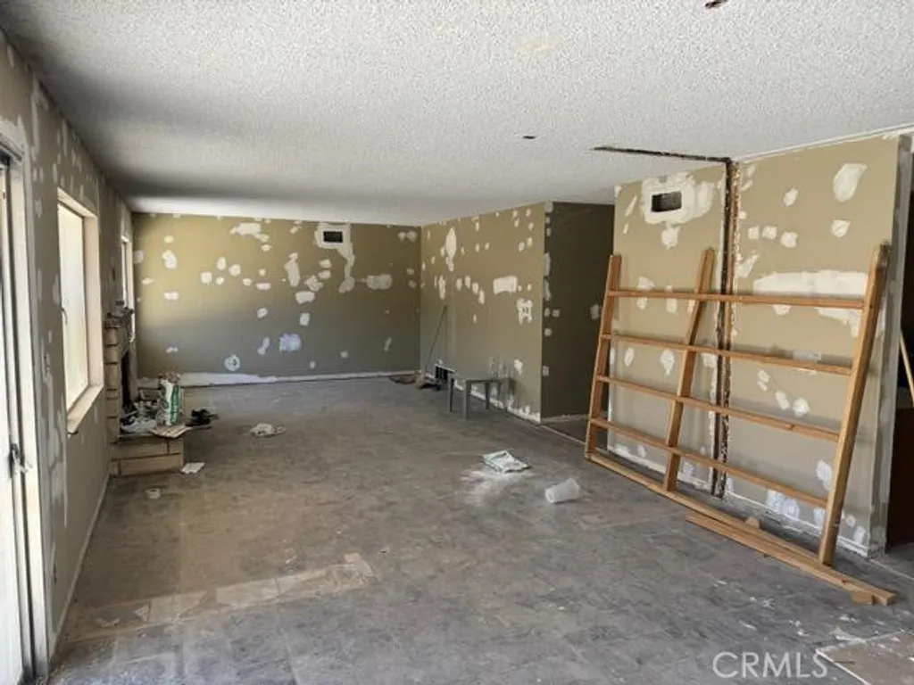 Additional image 5 of 1118 E Avenue J3, Lancaster, CA 93535