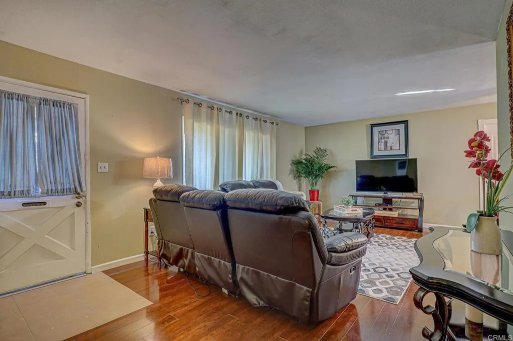 Additional image 6 of 524 Parkbrook St, Spring Valley, CA 91977