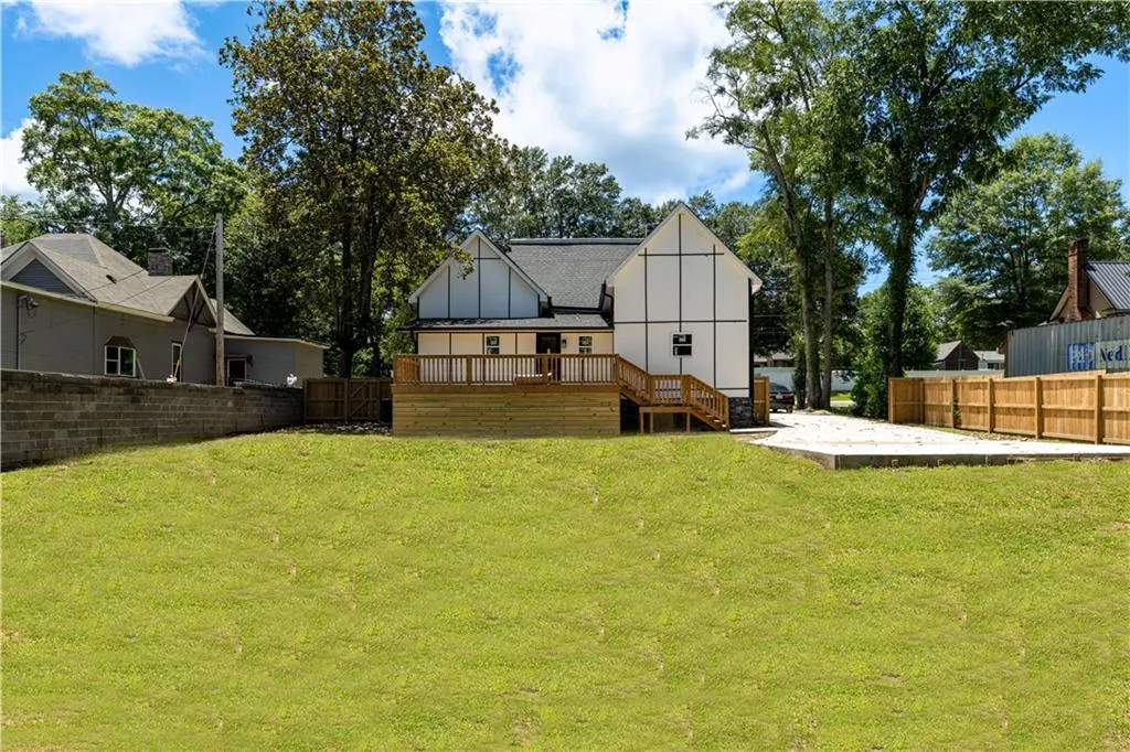 Additional image 14 of 302 1st Street SE, Lafayette, AL 36862