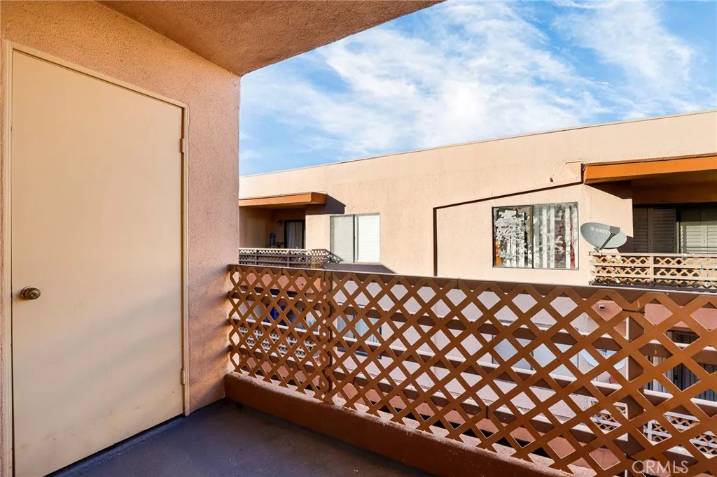 Additional image 14 of 6815 Remmet Unit 311, Canoga Park, CA 91303