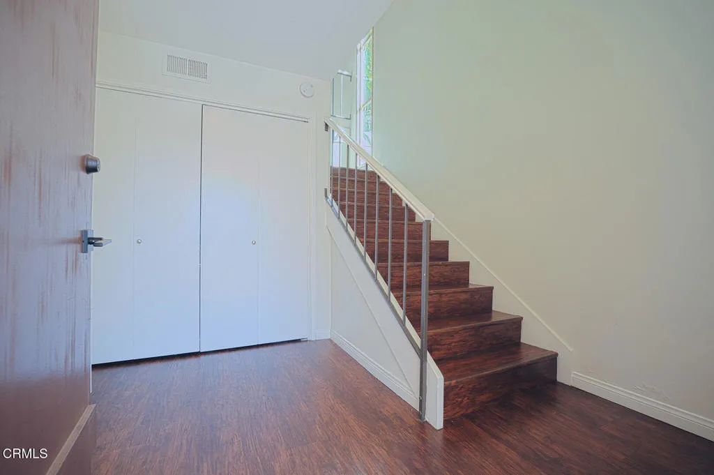 Additional image 3 of 942 Woodlawn Drive, Thousand Oaks, CA 91360